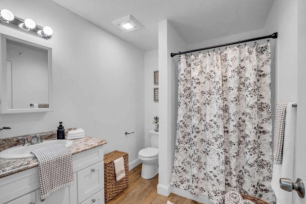 2 South Grove St, Bradford