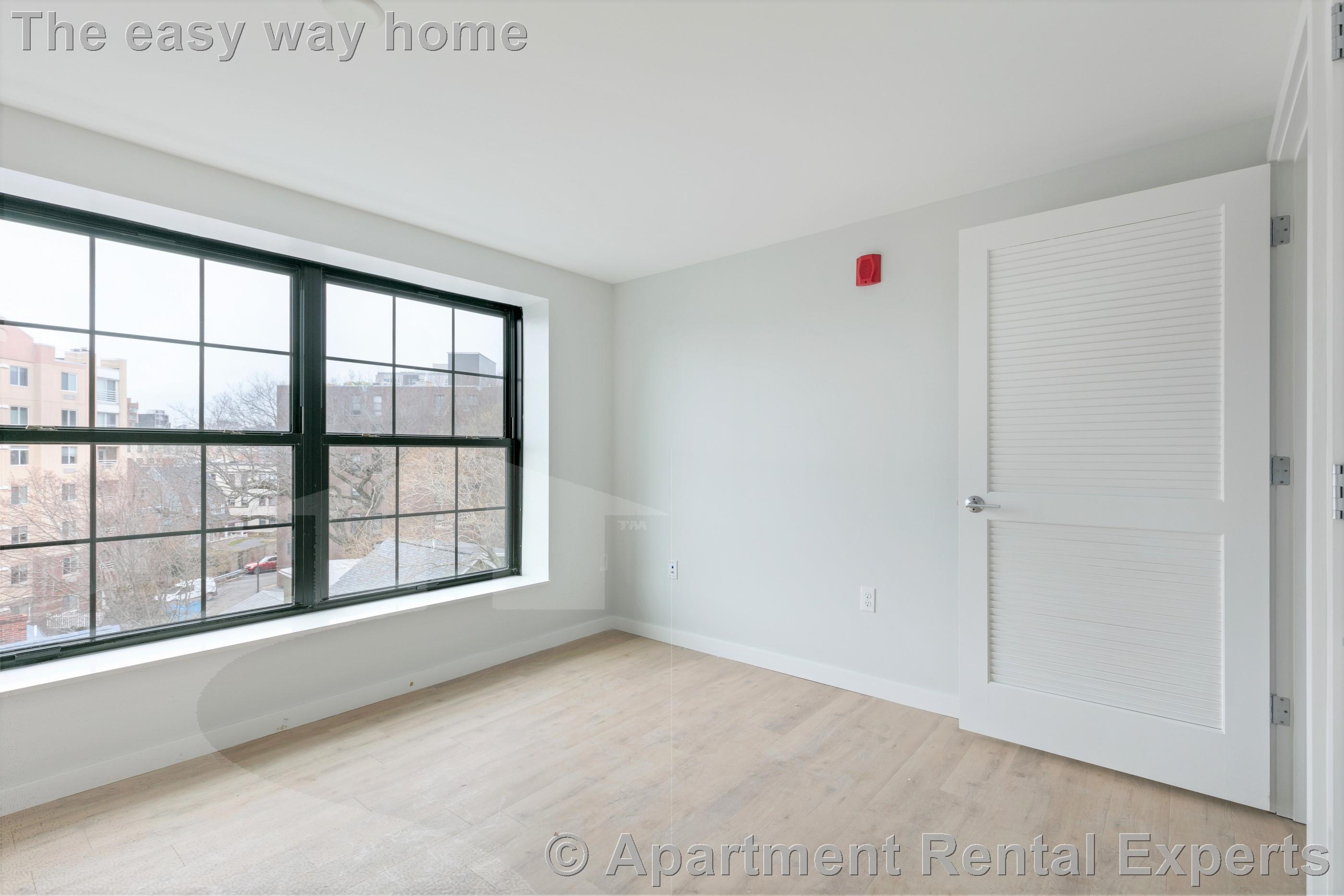 10 Soden St, Central Square