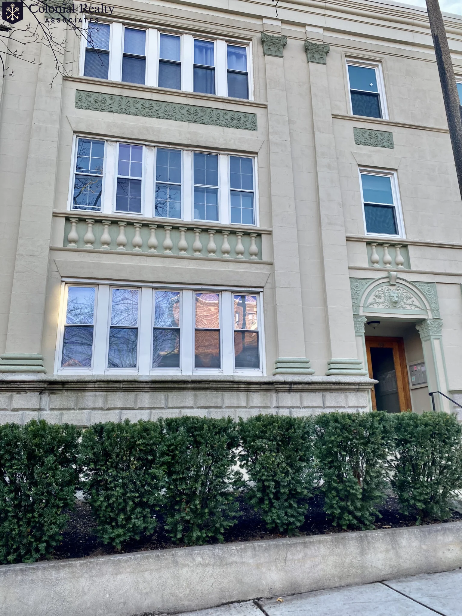 322 Saint Paul St, North Brookline