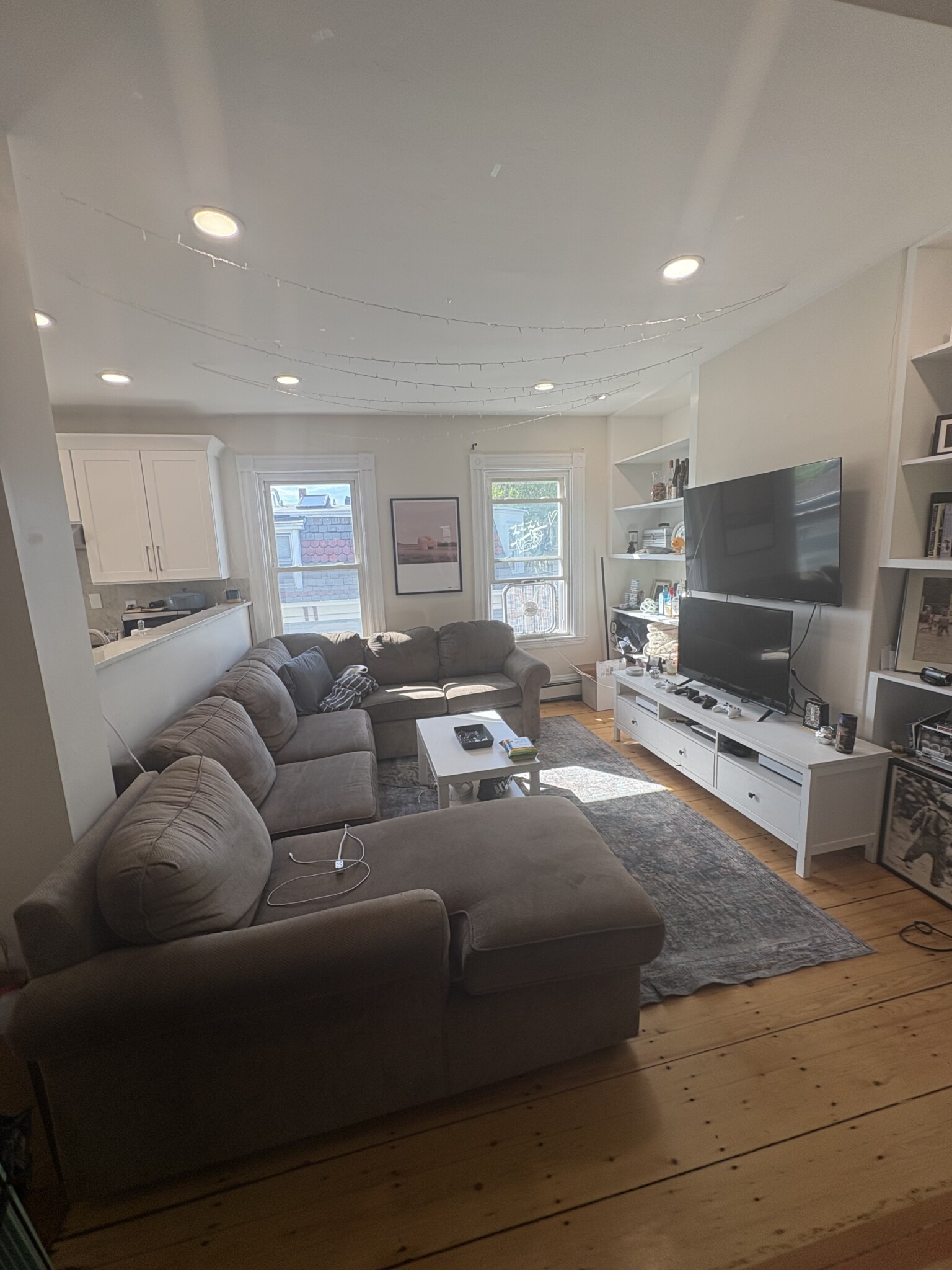 364 Washington St, The Port