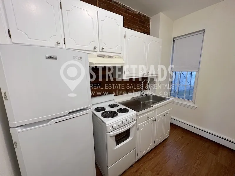 74 South Huntington Ave, Mission Hill