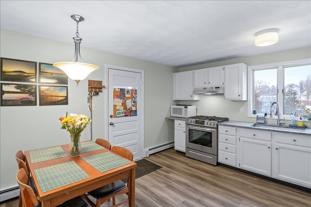 146 River St, Dedham