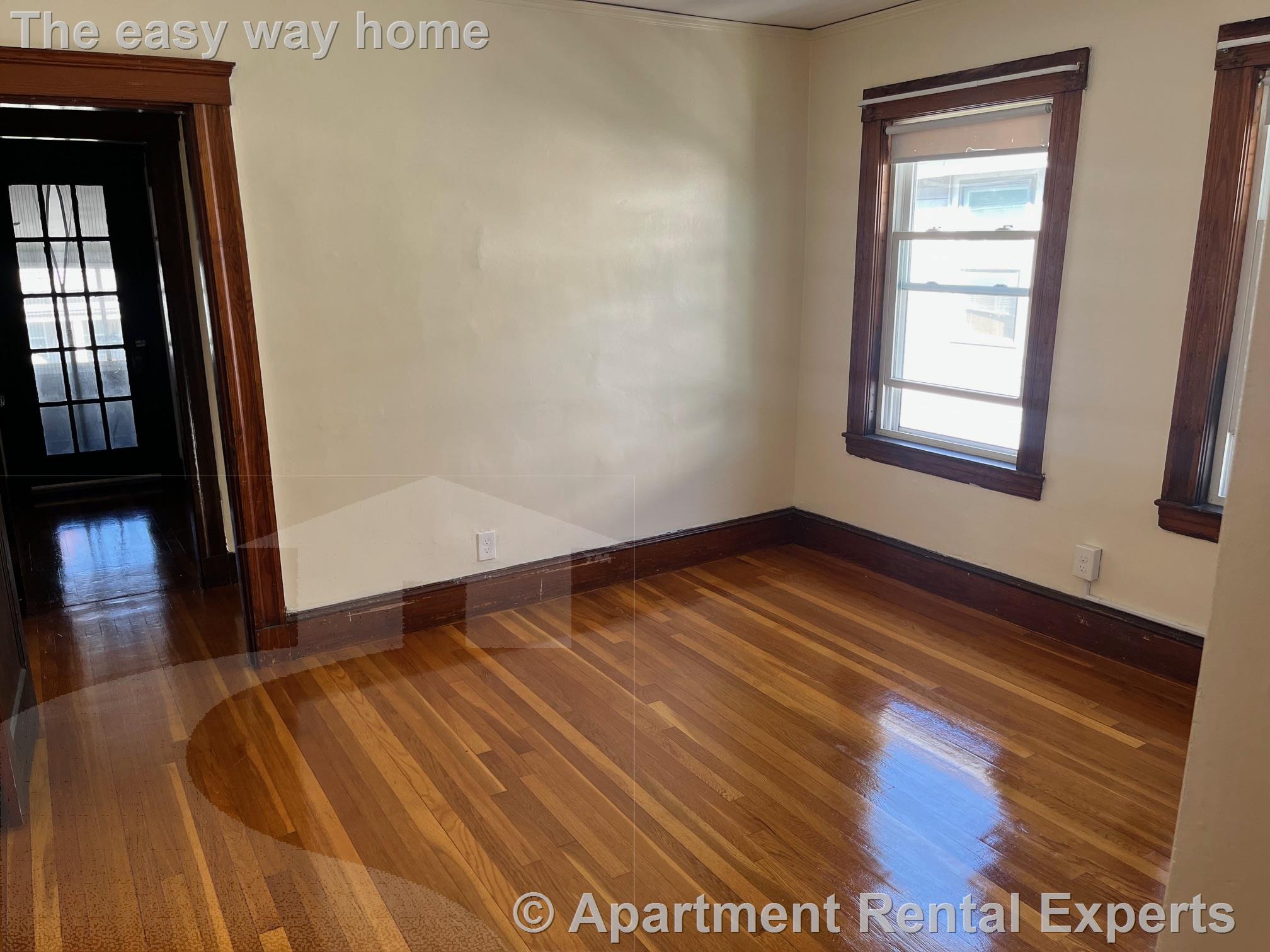 60 Winchester St, Tufts