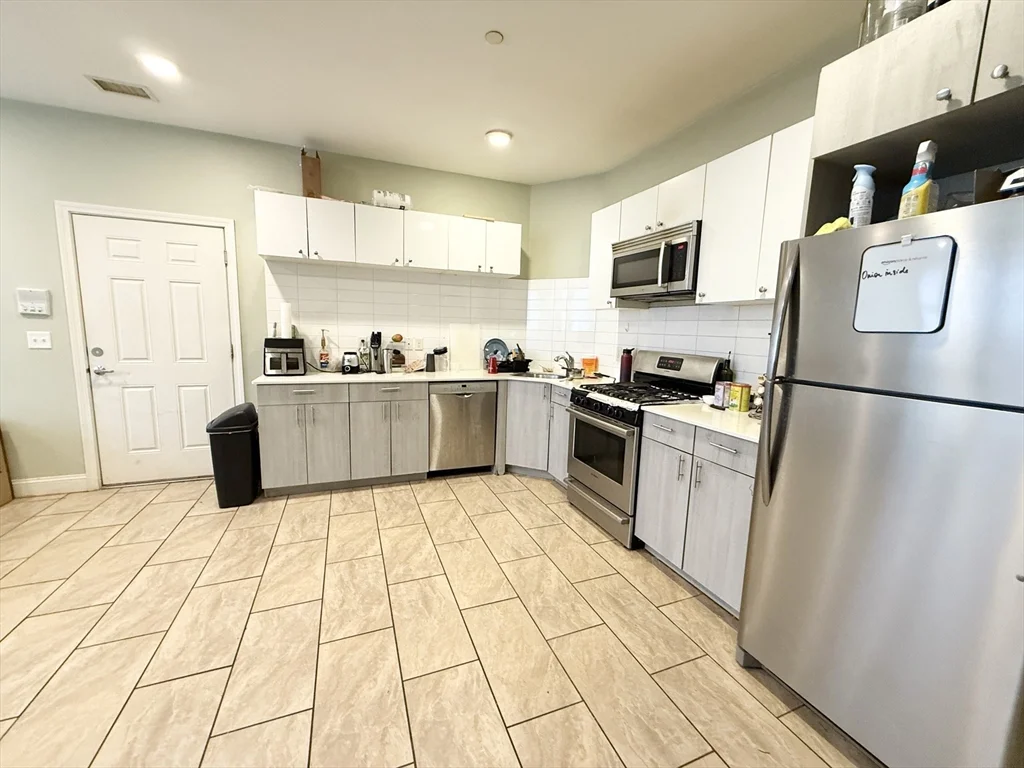 299 Dudley St, Roxbury