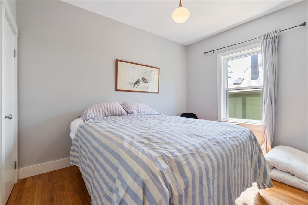 20 Glenwood Ave, Cambridgeport