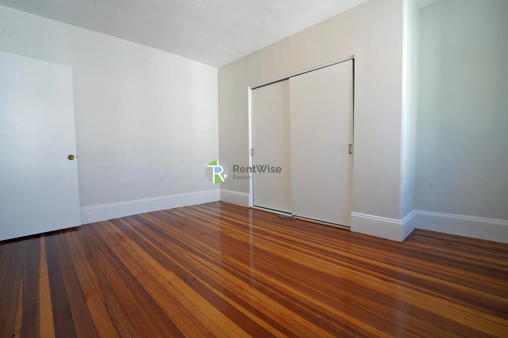56 Oxford St, Spring Hill