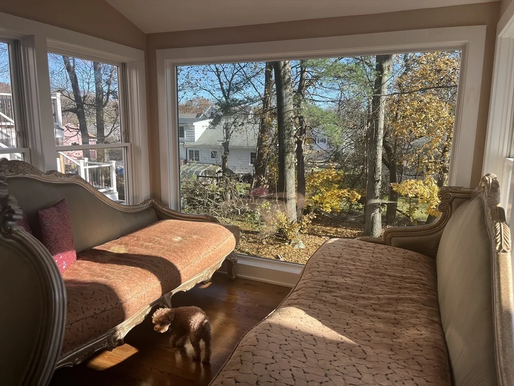 52 Troy Ln, Waban