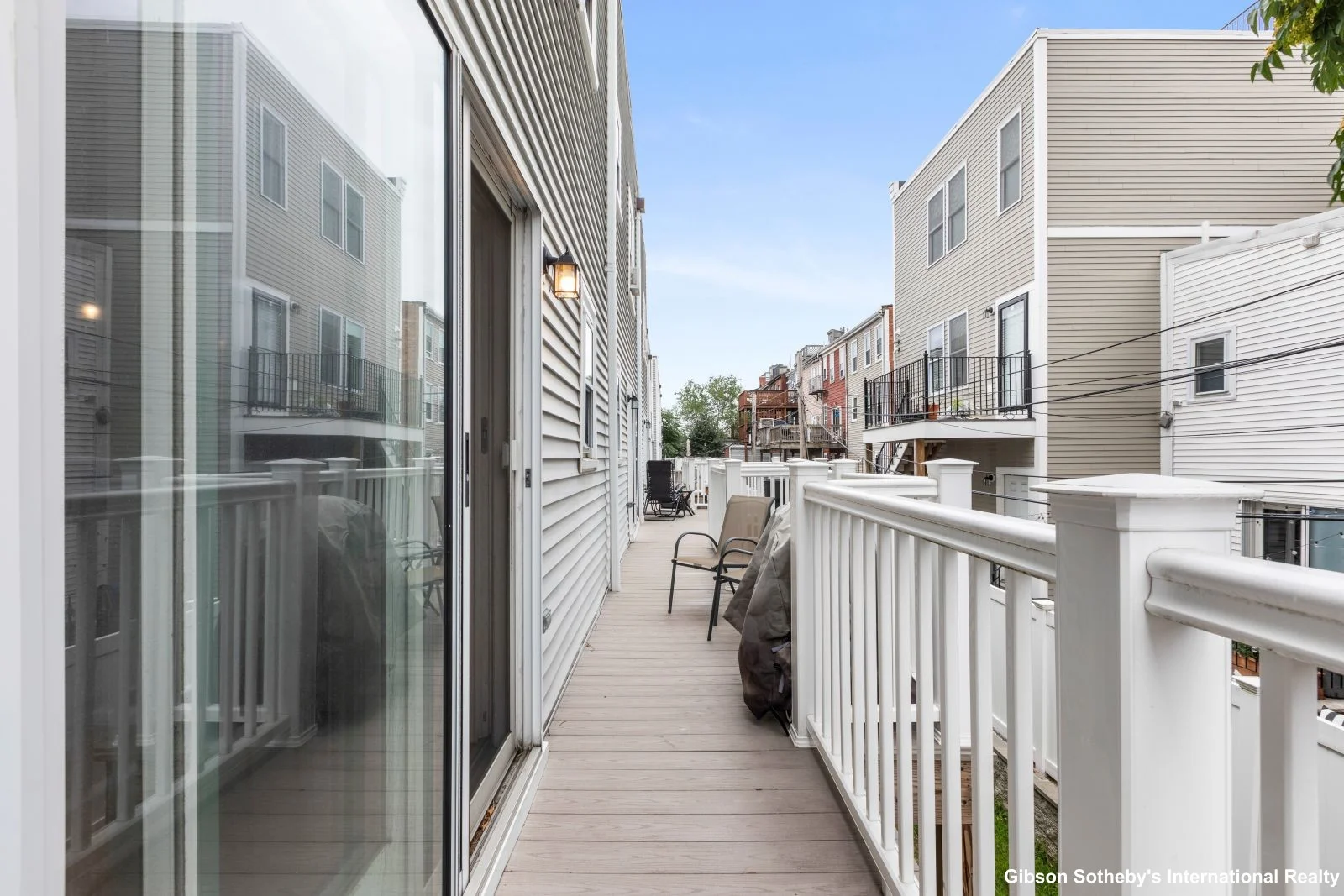 63 Bolton St, South Boston