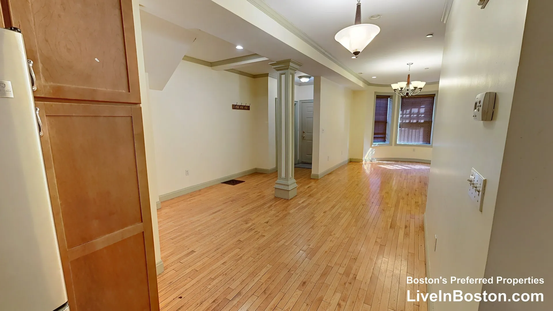 531 Newbury St, Fenway