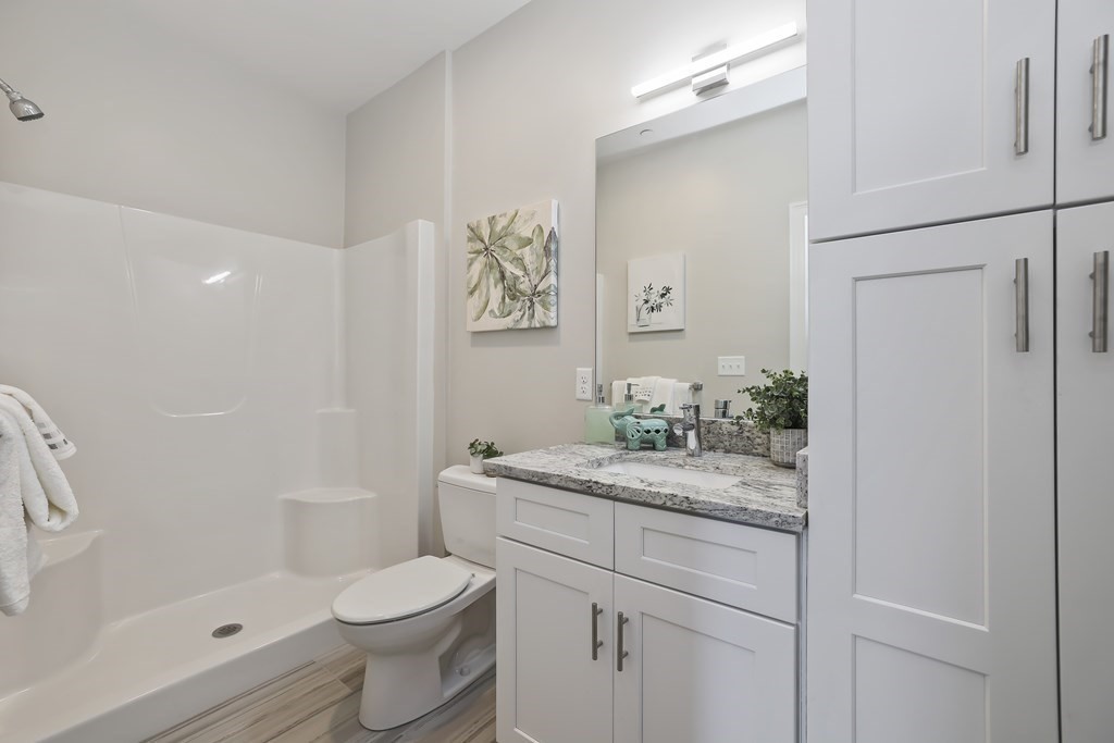 734 South St, Roslindale