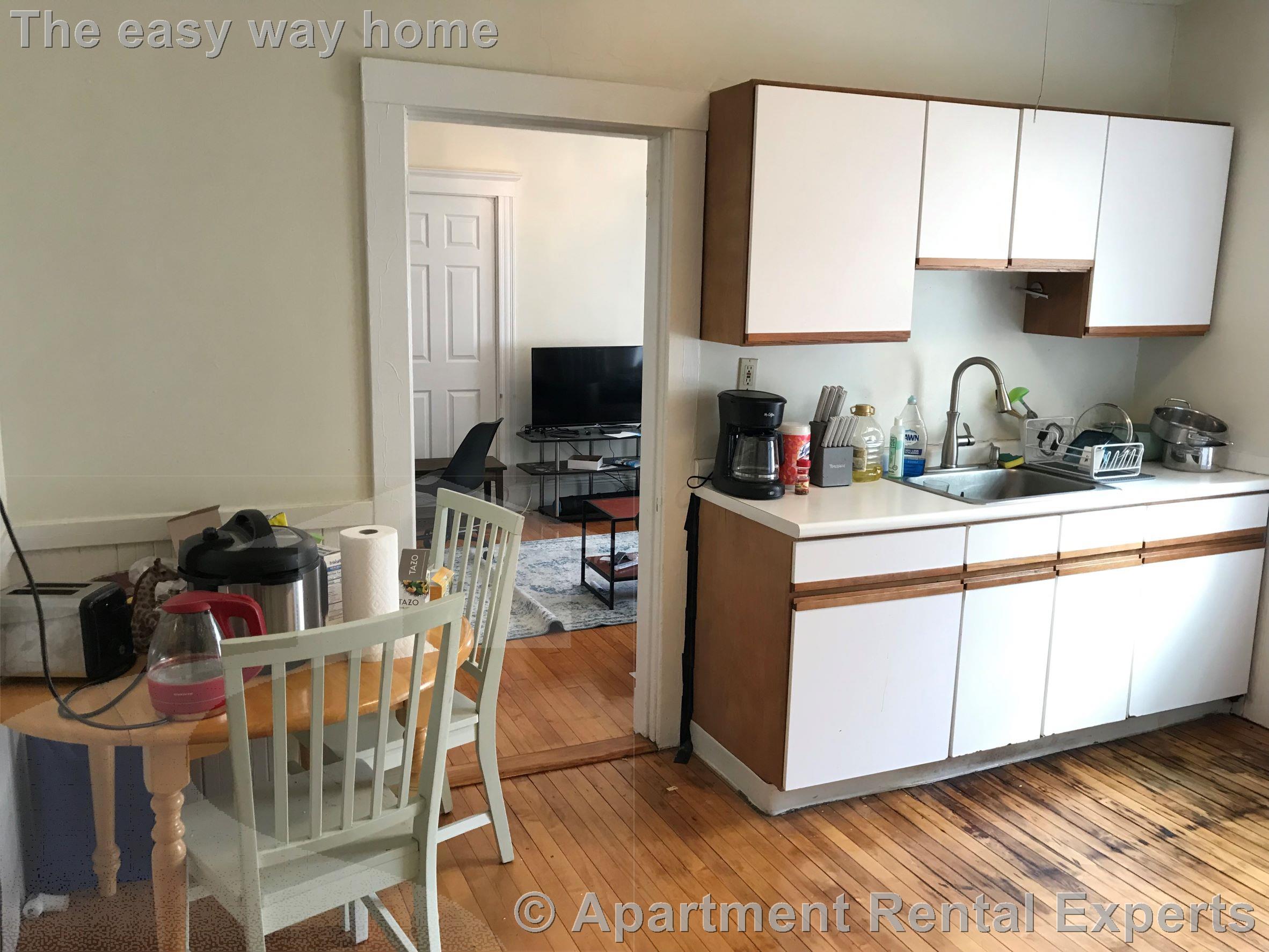 14 Centre St, Central Square