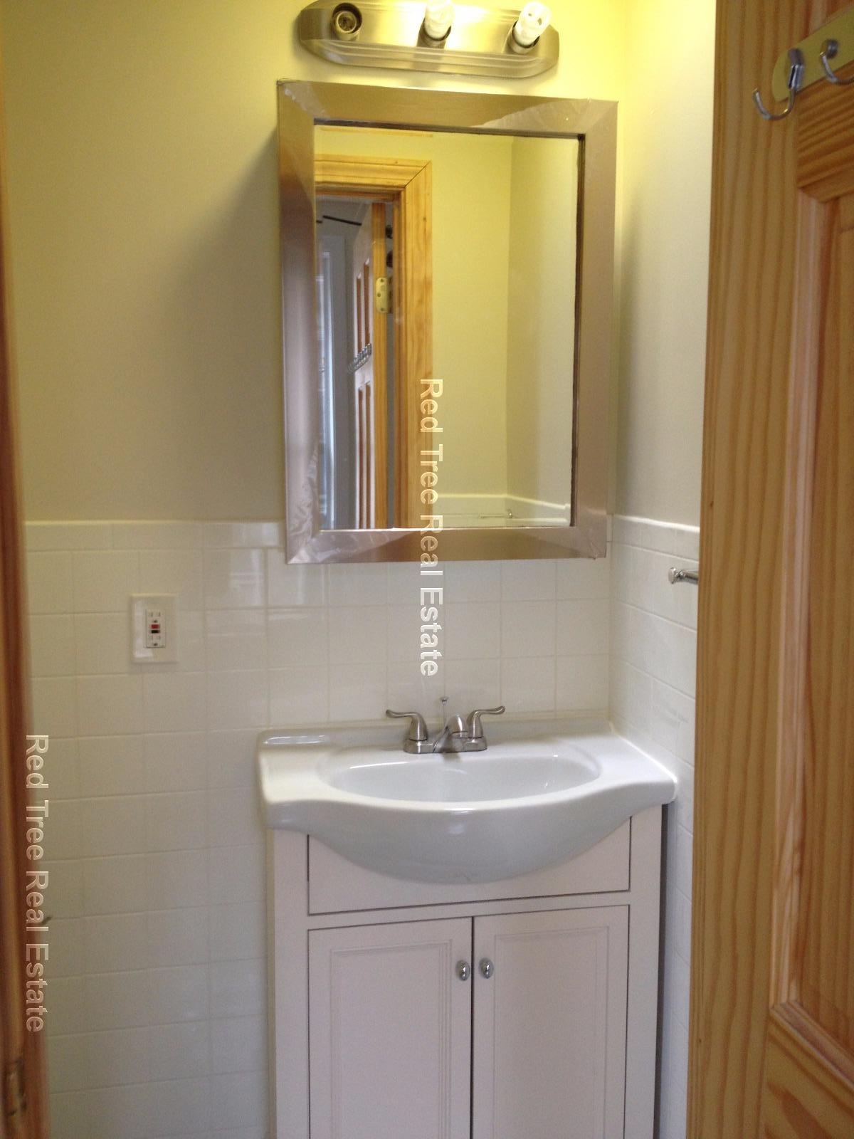 10 Moreland St, Roxbury