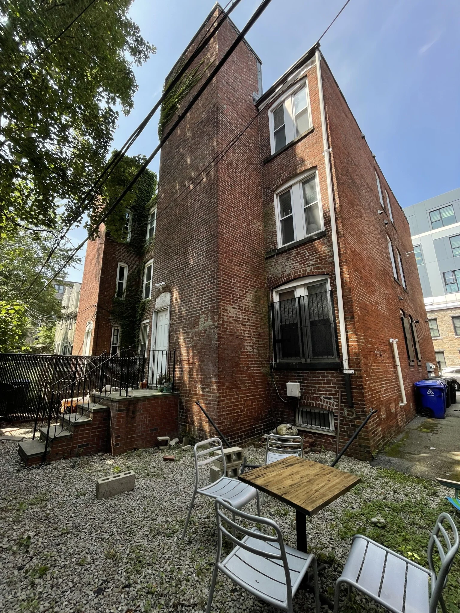 16 Sewall St, Mission Hill