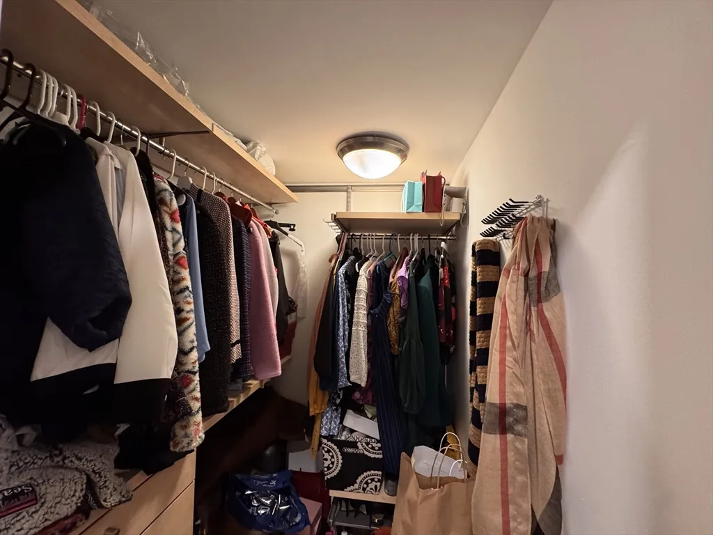 416 Marlborough St, Back Bay