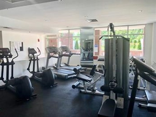 950 Mass Ave, Riverside