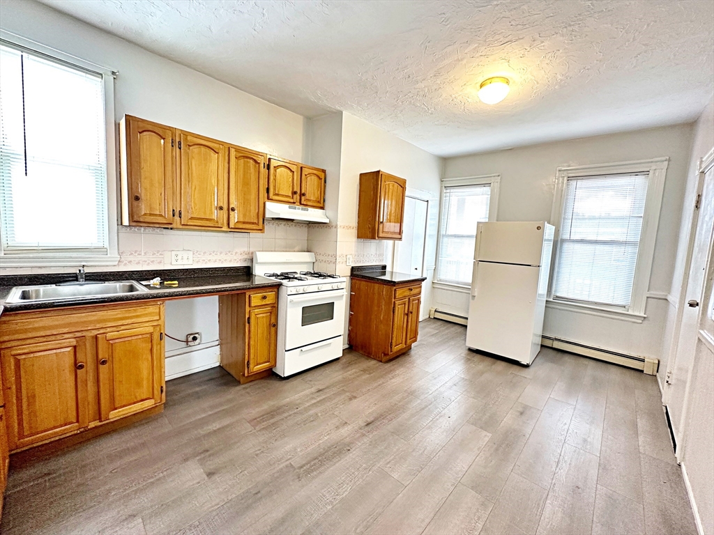 110 Everett St, East Boston