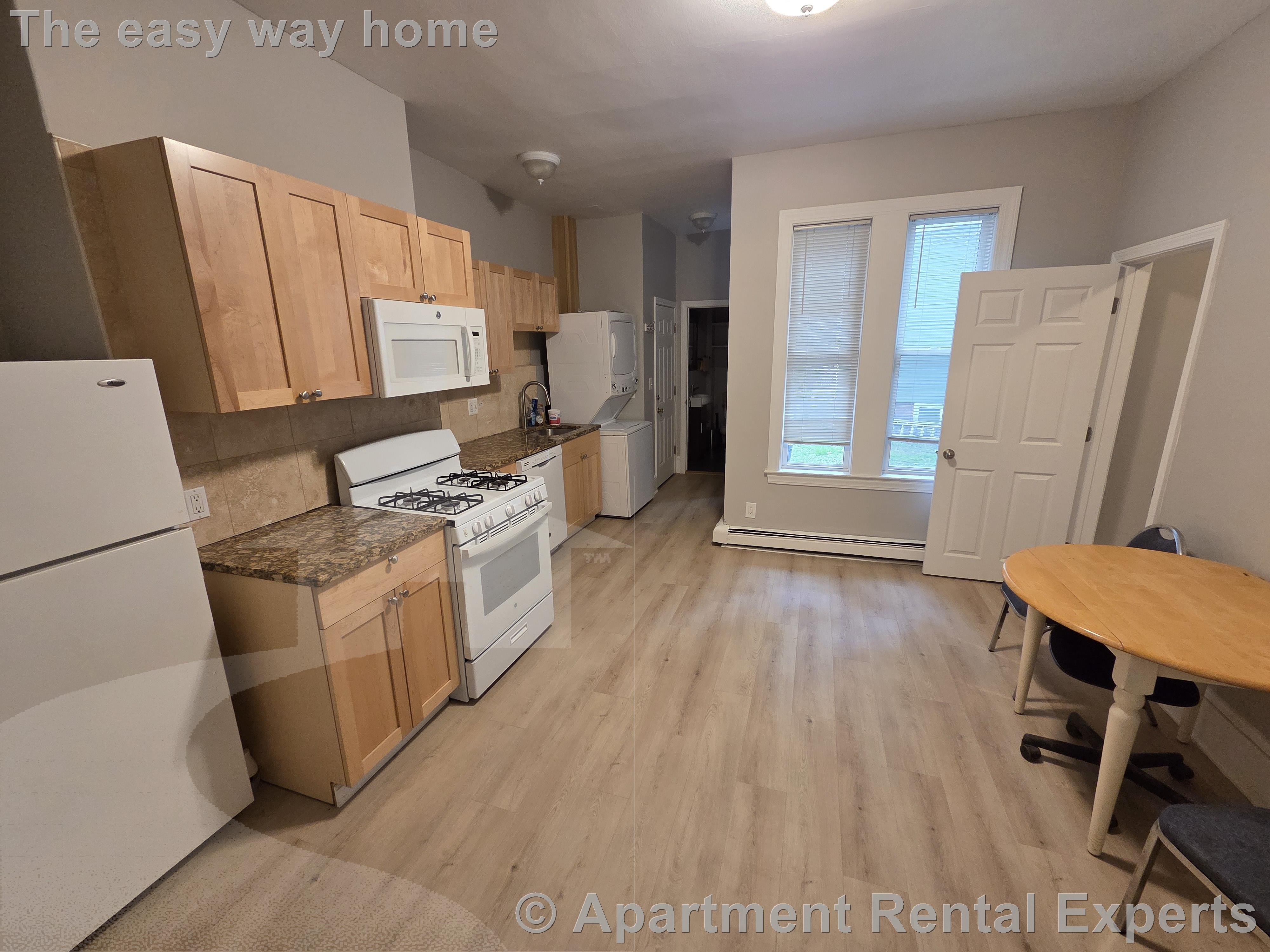 254 Windsor St, Central Square