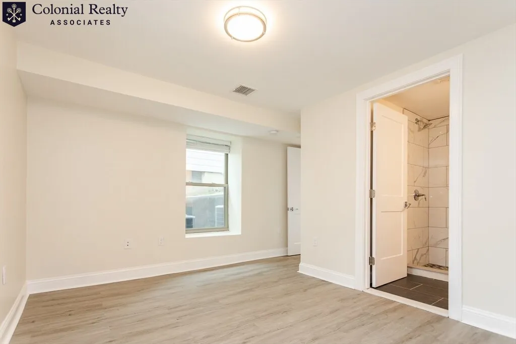 478 Fulton St, Medford