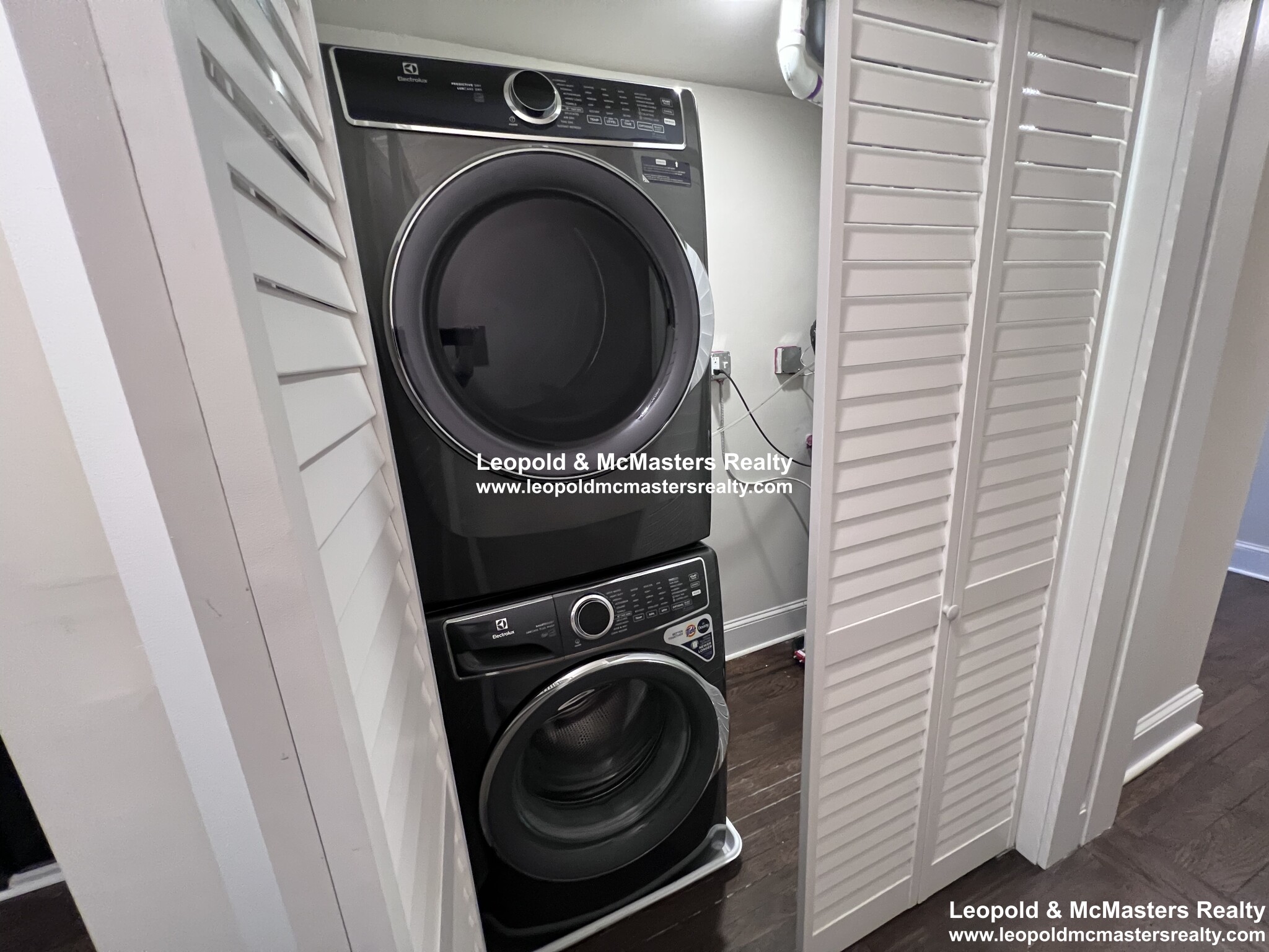 98 Longwood Ave, Coolidge Corner