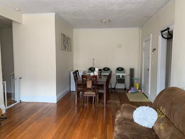 1957 Commonwealth Ave, Brighton