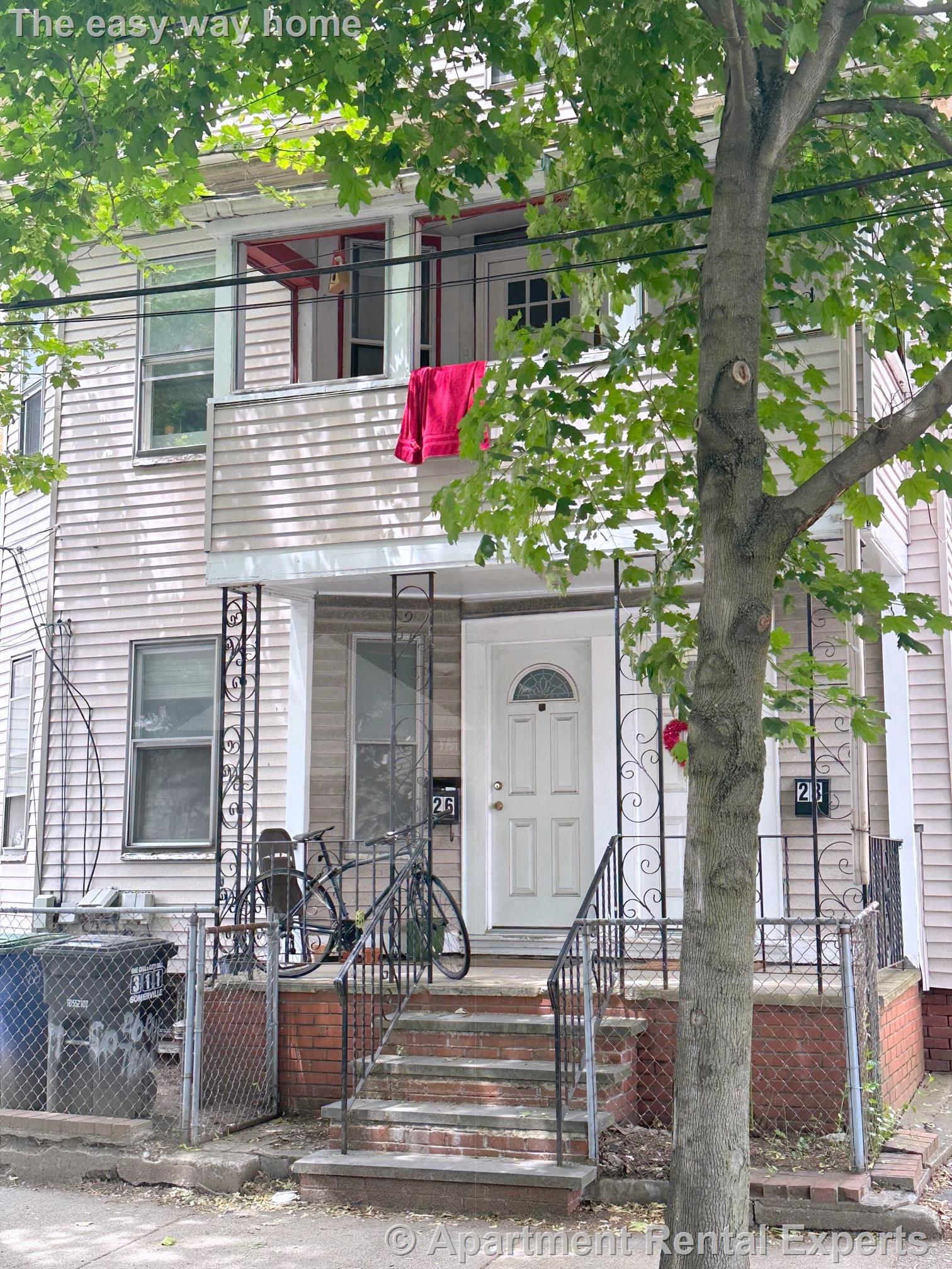 26 Cutter Ave, Davis Square