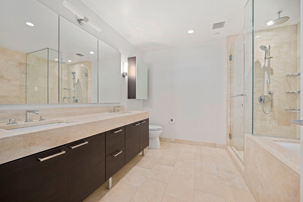 1 Franklin St, Midtown