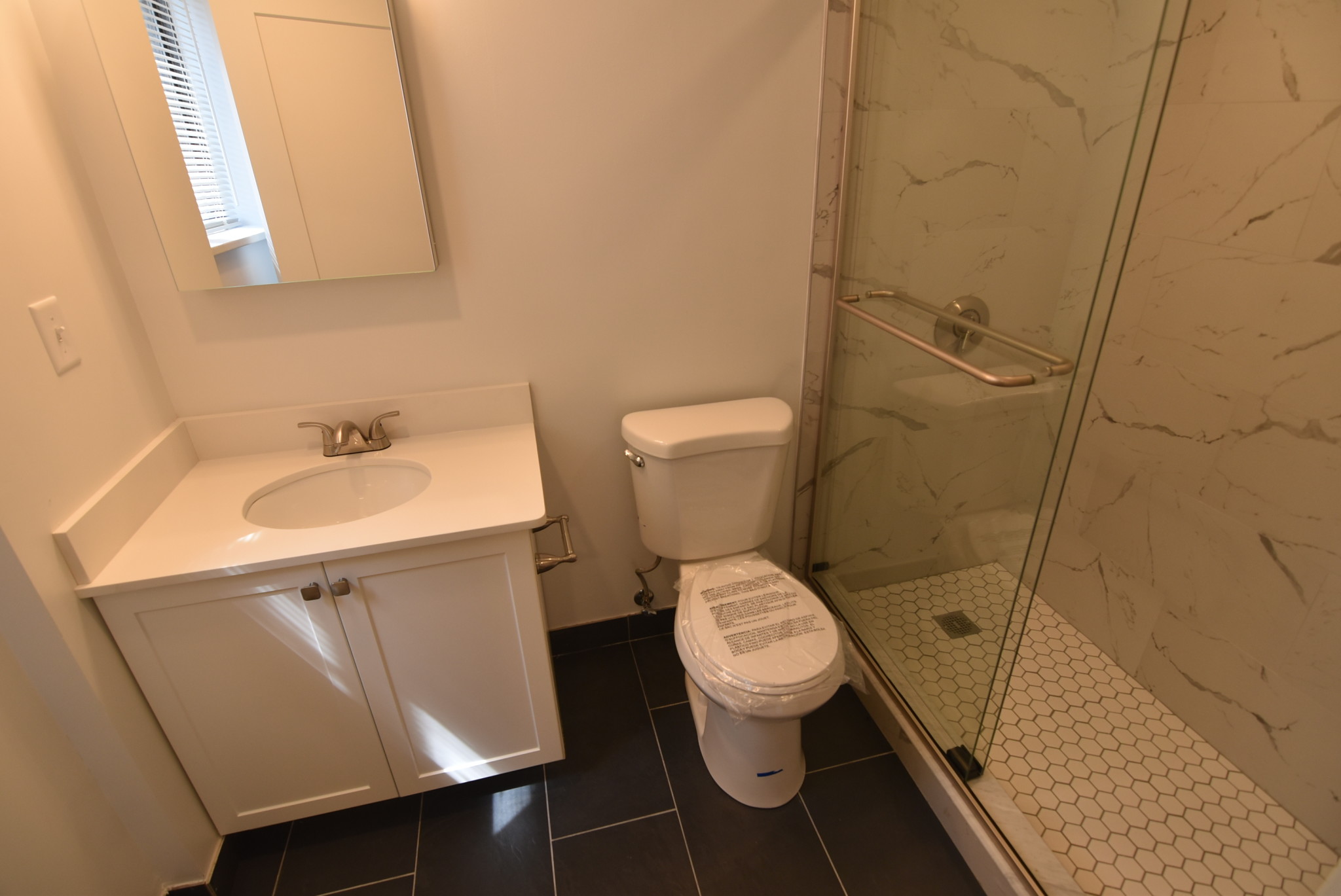 320 Hammond Pond Pkwy, Chestnut Hill