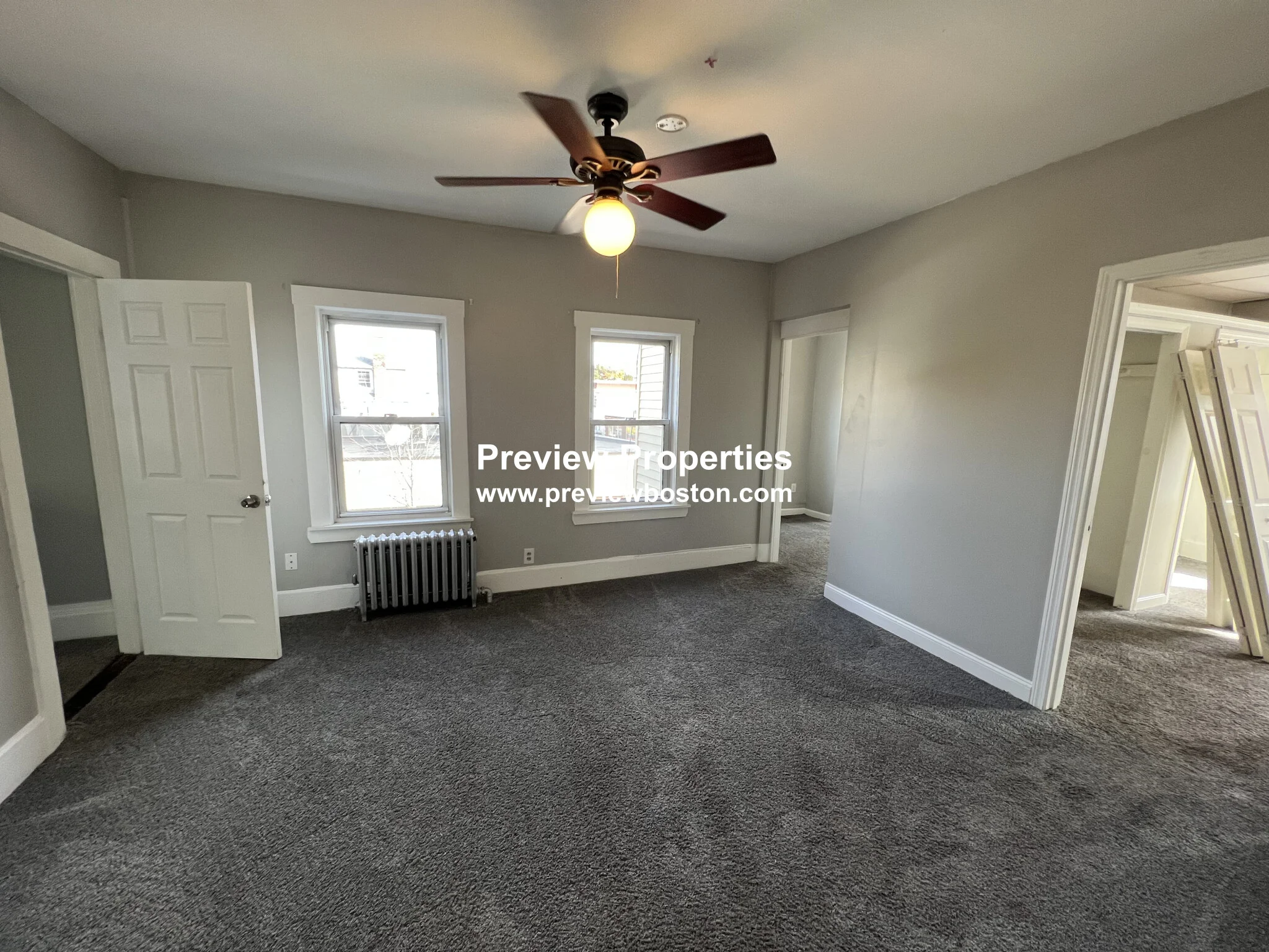 696 Broadway, Everett