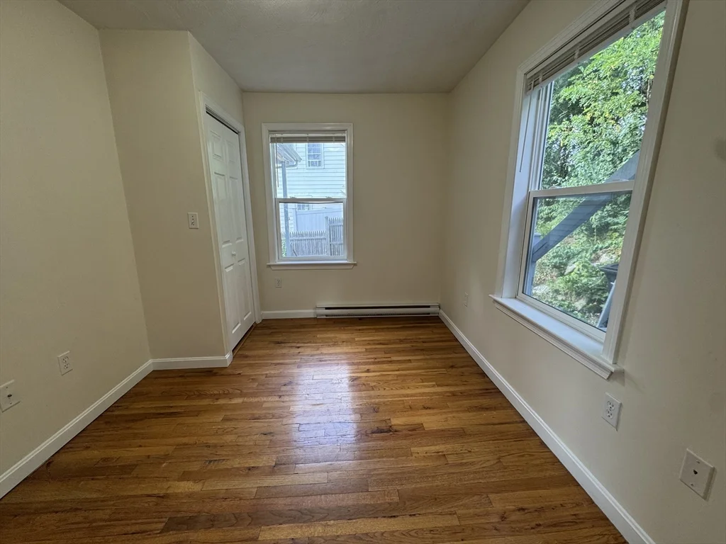 7R Center St, Woburn