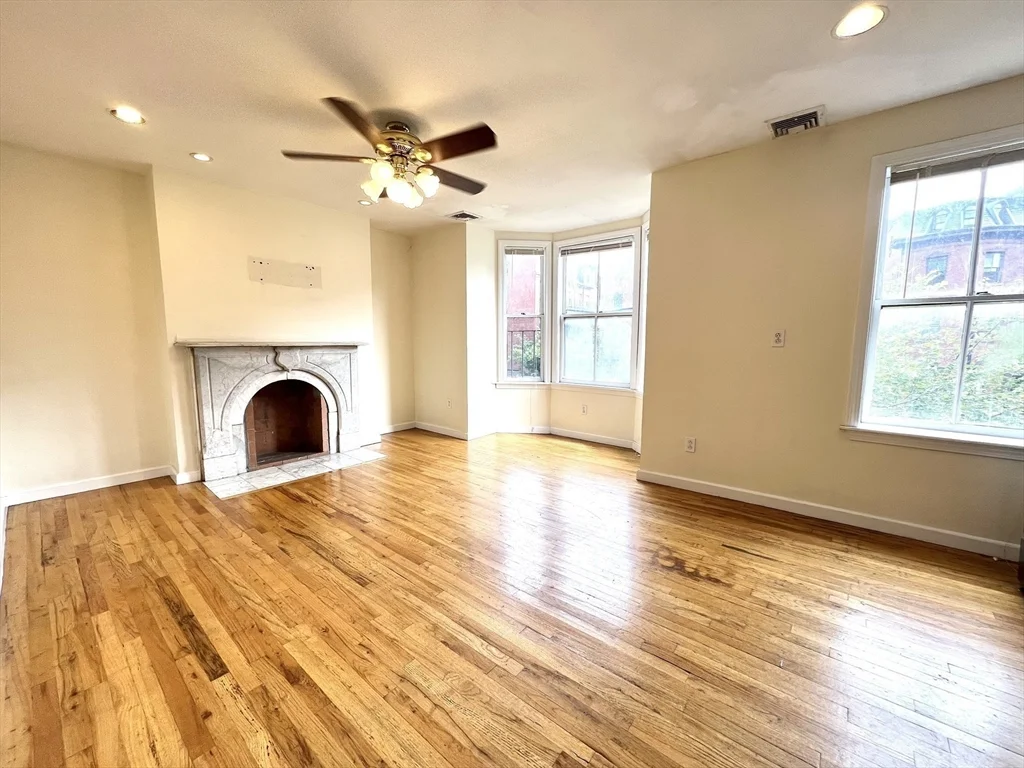 583 Tremont, South End