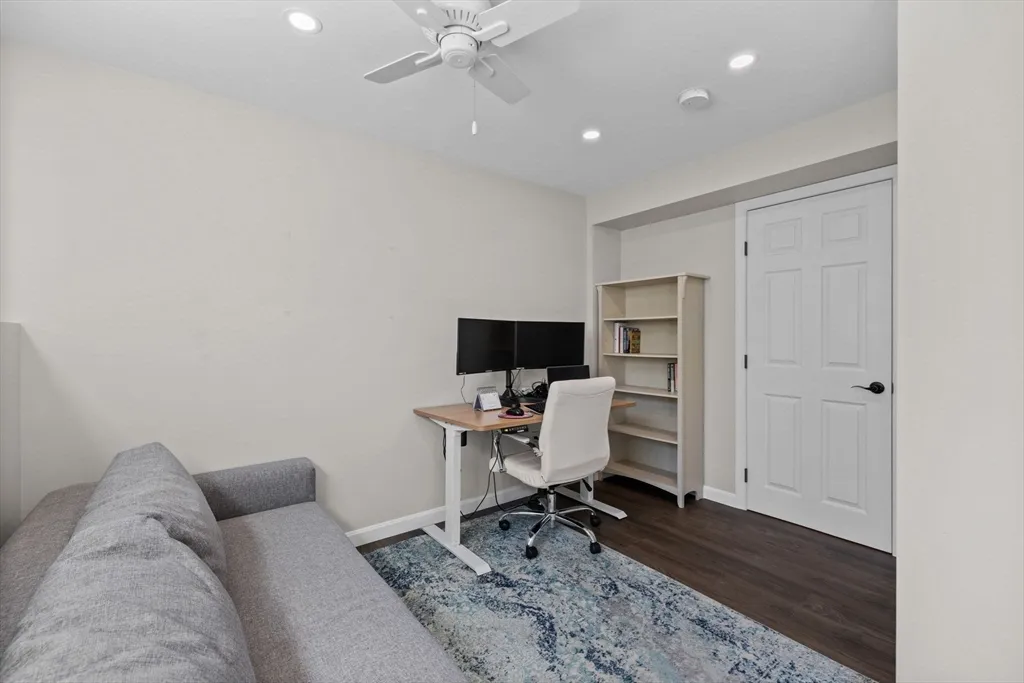 193 Bonham Rd, Dedham