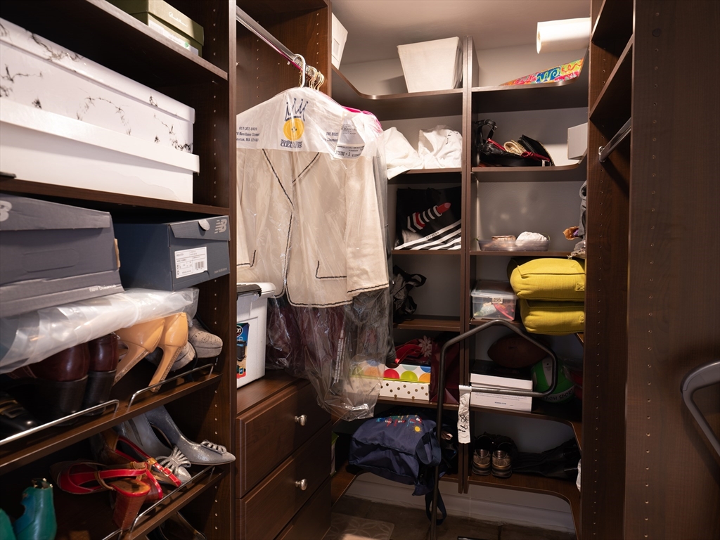 11 Mildred Rd, Newton