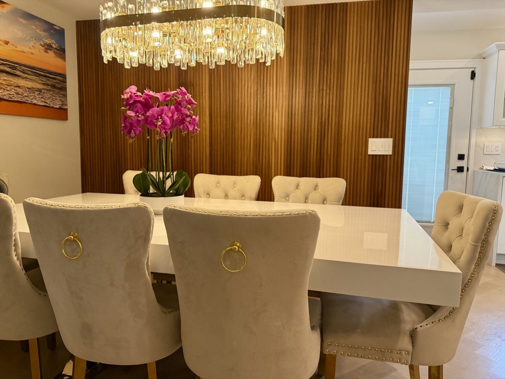 14 Bernard Circle, Tisbury