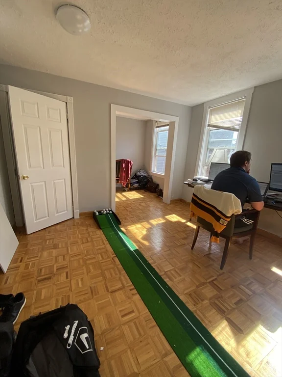 663B East 5th St, South Boston