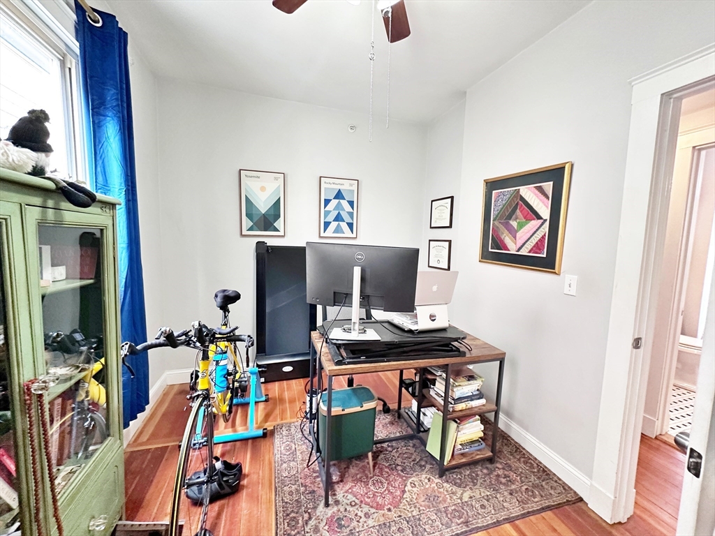 194 Marion St, East Boston