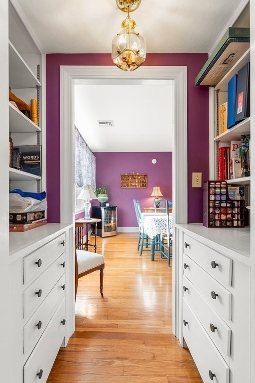 233 Main St, North Andover