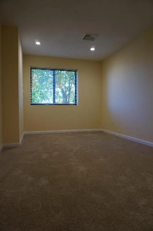 404 Langley Rd, Thompsonville