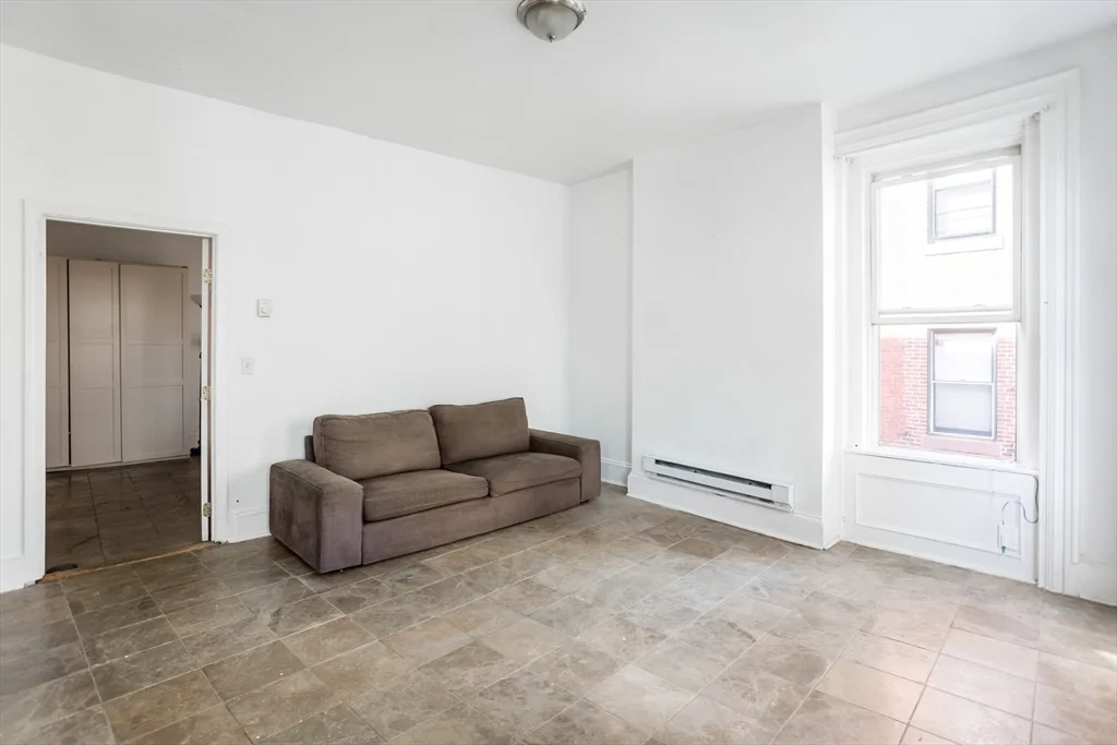 853 Harrison Ave, Roxbury