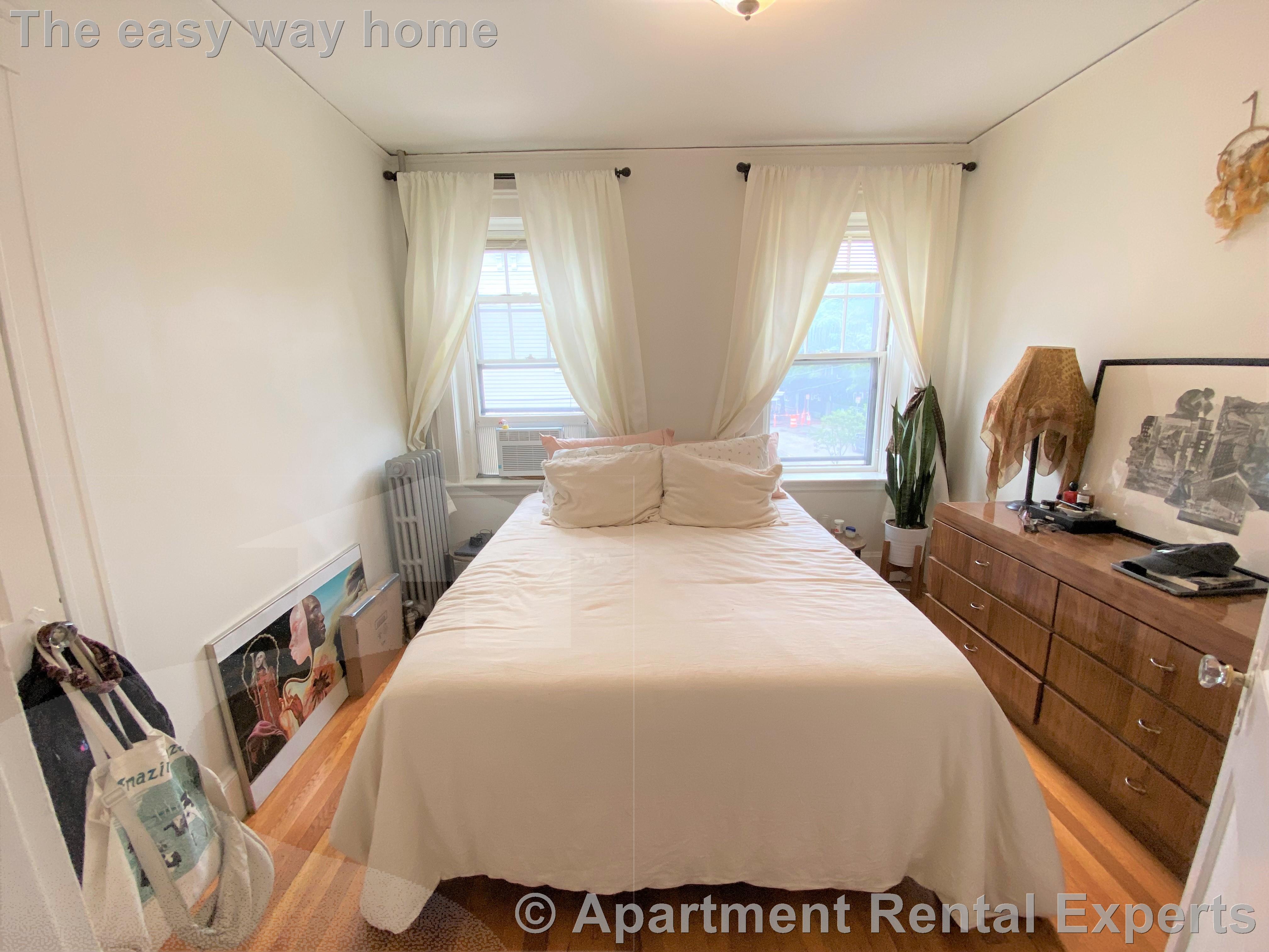 168 Norfolk St, Central Square