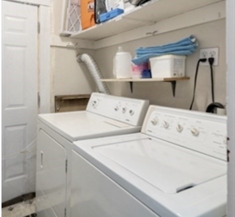 44 Greenleaf Ave, Medford