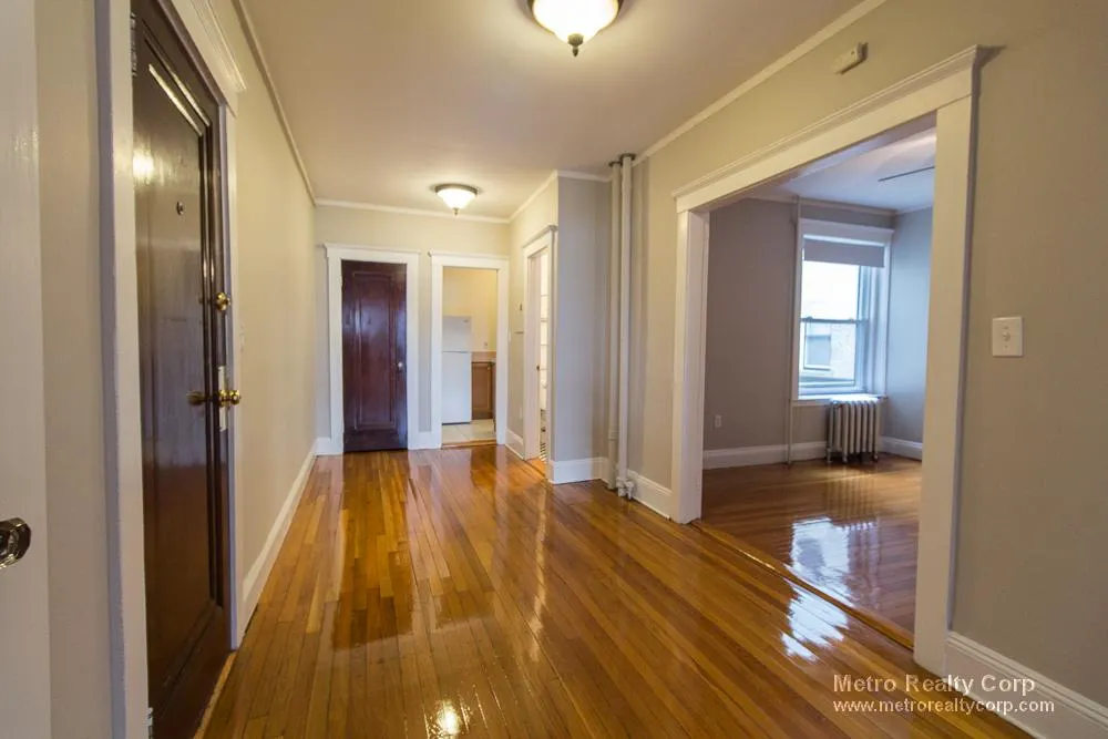 1950 Commonwealth Ave, Brighton