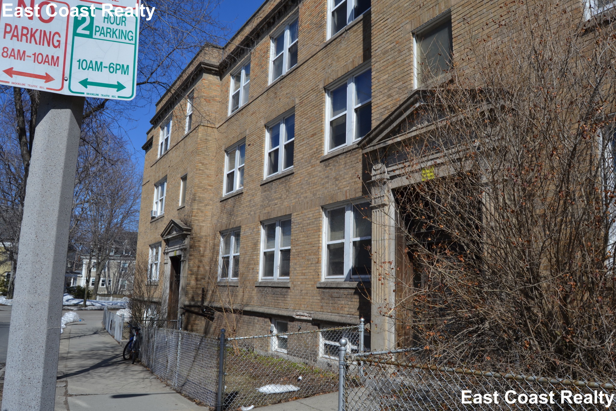 241 Freeman St, North Brookline