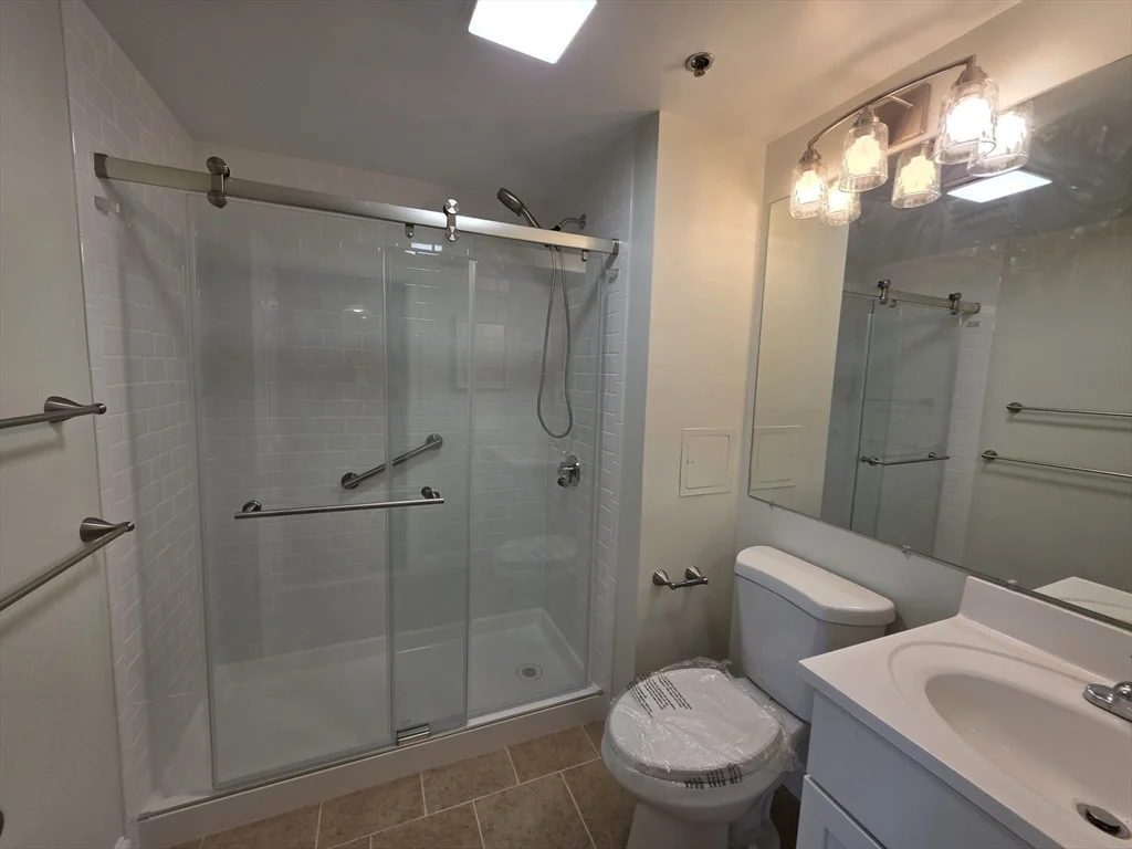 33 Randolph St, Abington