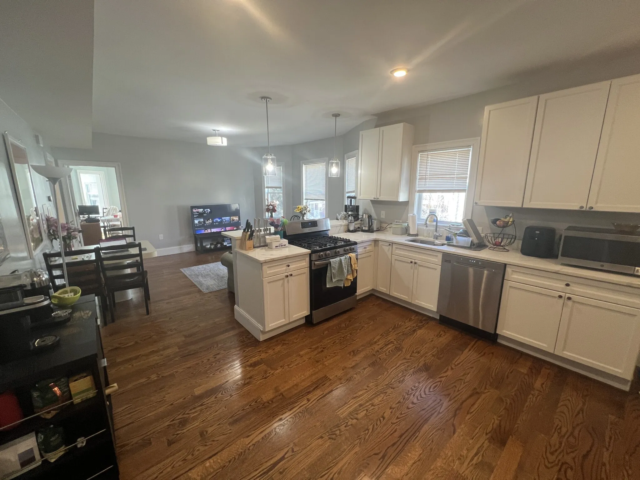 337 Highland Ave, Powder House Square