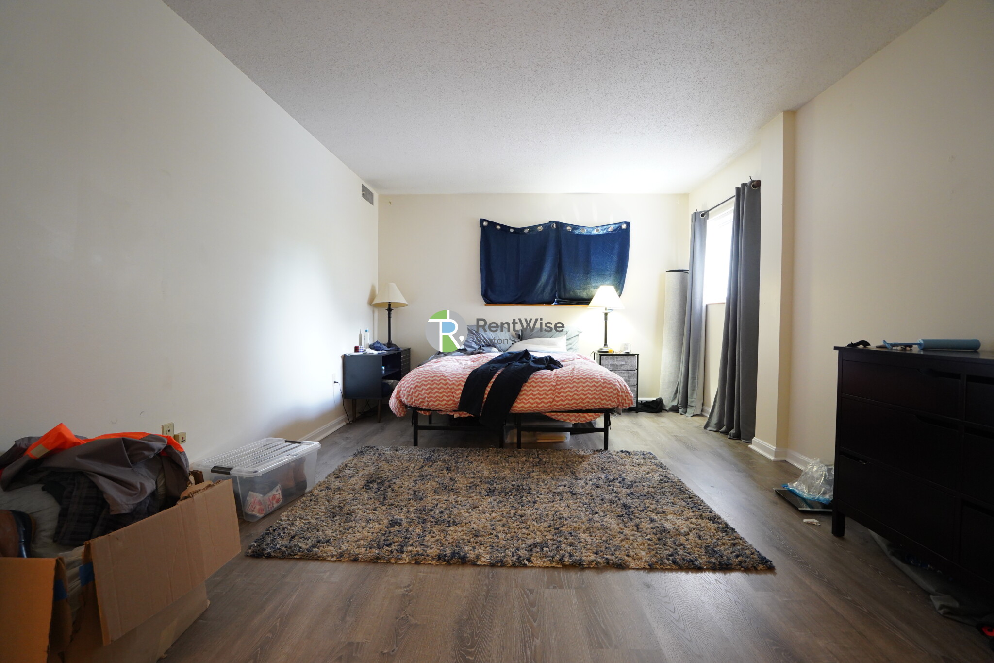 345 Franklin St, Riverside