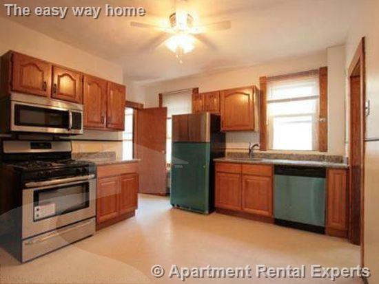 45 Locke St, Davis Square