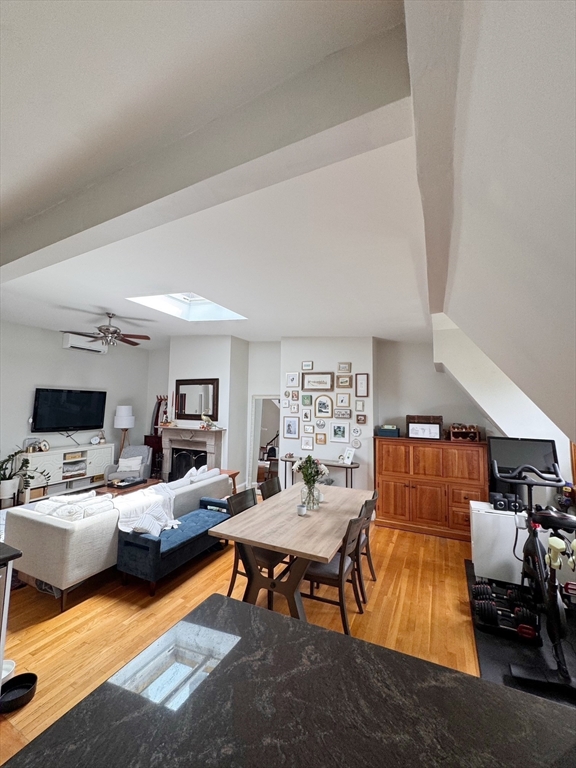 8 Worcester Sq, South End