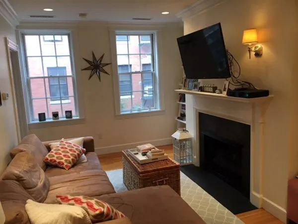 62 Myrtle St, Beacon Hill