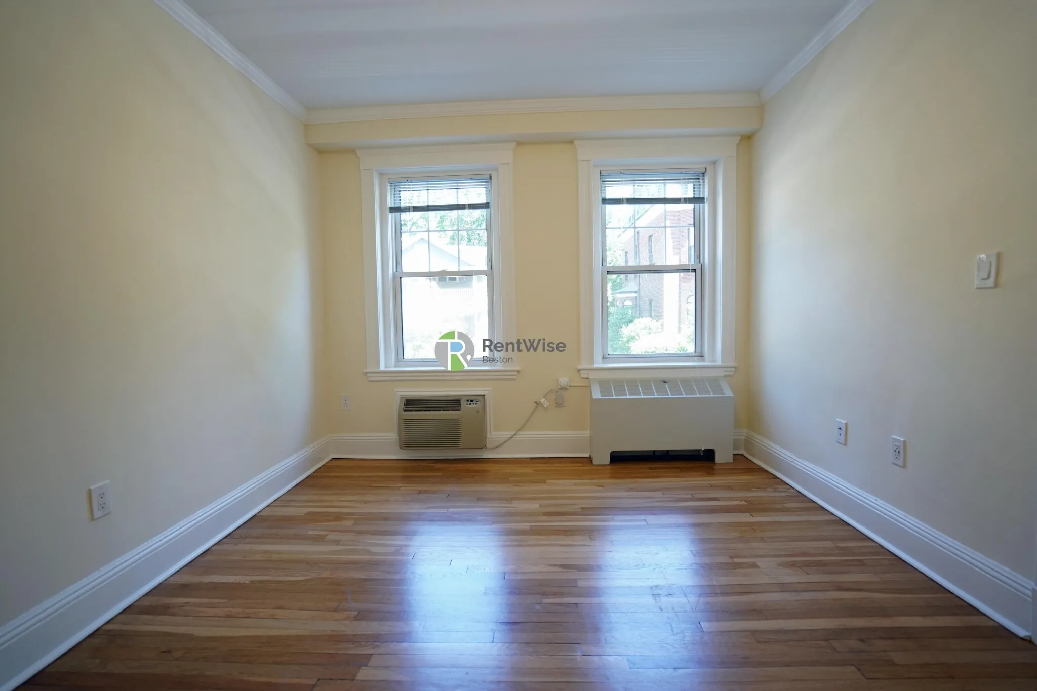 26 Chauncy St, Neighborhood Nine