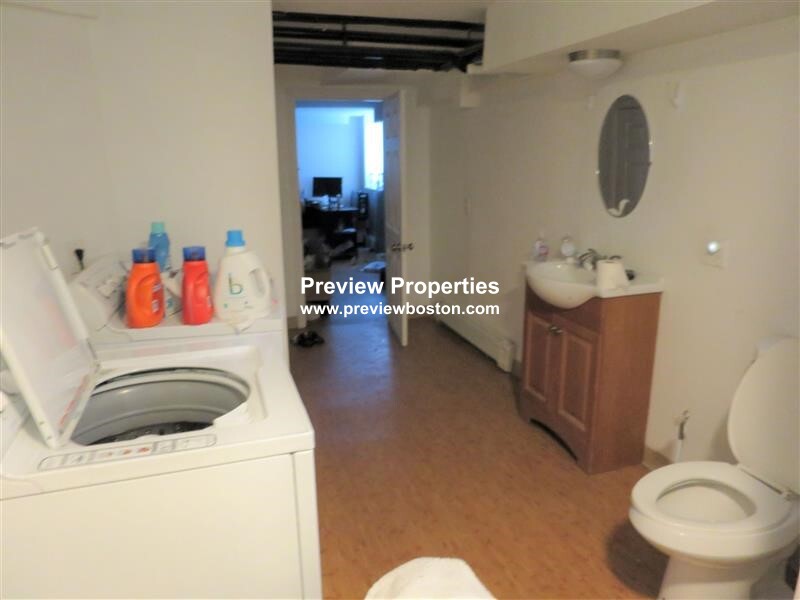 17A Putnam Ct, Harvard Square